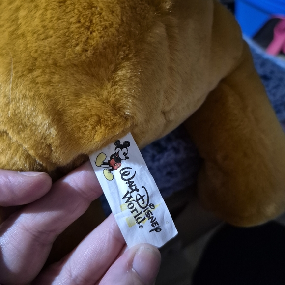 Disney Winnie the Pooh Plush with Gold Fur - Picture 4 of 4